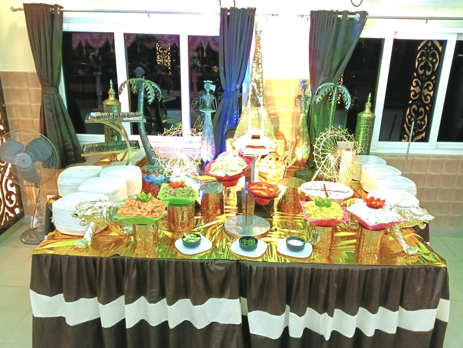 Catering Service at Vinayak Banquets in Kolkata